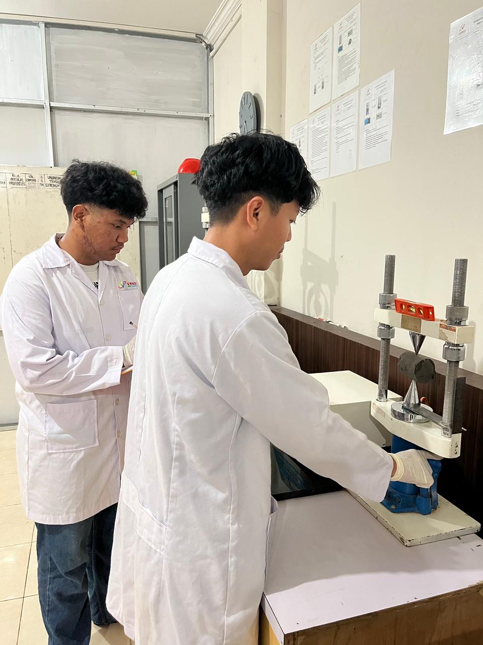 Uji Point Load Index PT Tepian Indah Sukses (Banpu Group)